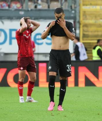 Maximilian Dietz Fuerth 33 , GER, 1 FC Kaiserslautern vs Spvgg Greuther Fuerth, Football, 2 Bundesliga, Matchday 2, Season 2024 25, 09 08 2024, DFL REGULATES ANY USE OF PHOTOGRAPHS AS IMAGE SEQUENCES AND ORQUASI VIDEO, GER, 1 FC Kaiserslautern vs Spvgg Greuther Fuerth, Football, 2 Bundesliga, Matchday 2, Season 2024 25, 09 08 2024, Kaiserslautern Copyright: xEibner-Pressefoto joergxNiebergax EP_JNL