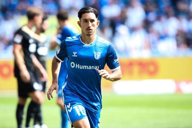 Jason Ceka 1 FC Magdeburg,10 2 Soccer Bundesliga Season 2024 2025 1 FC Magdeburg vs SV 07 Elversberg at the Avnet Arena in Magdeburg Action,Soccer,Man,Men,Germany,03 08 2024
