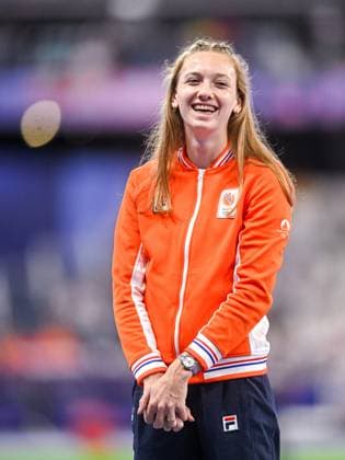 2024-08-09 Athletics - Olympic Games, Olympische Spiele, Olympia, OS Paris 2024 - Day 14 PARIS, FRANCE - AUGUST 9: Femke Bol of the Netherlands winner of the brons medal during the medal ceremony after competing in the Women s 400m Hurdles Final during Day 14 of Athletics - Olympic Games Paris 2024 at Stade de France on August 9, 2024 in Paris, France. (Photo by Andy Astfalck BSR Agency) Paris France Content not available for redistribution in The Netherlands directly or indirectly through any third parties. Copyright: xBSRxAgencyx
