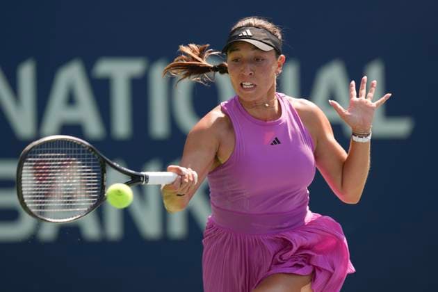 August 9, 2024, Toronto, On, CAN: Jessica Pegula hits a return to Ashlyn Krueger at the National Bank Open in Toronto on Friday, August 9, 2024. Jessica Pegula  - ZUMAc35_ 20240809_zaf_c35_097 Copyright: xChrisxYoungx