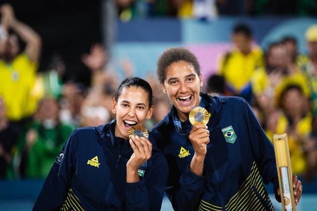 Paris 2024, beach volleyball, women, Olympic champions Silva Ramos and Santos Lisboa