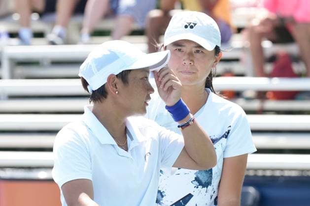 August 9, 2024, Toronto, On, CAN: China s Jiang Xinyu (left) talks with her doubles partner, Taiwan s Wu Fang-Hsien as they take on the United States Bethanie Mattek-Sands and Sofia Kenin at the National Bank Open in Toronto on Friday, August 9, 2024. Jiang Xinyu; Wu Fang-Hsien  - ZUMAc35_ 20240809_zaf_c35_143 Copyright: xChrisxYoungx