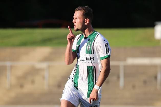 Mönchengladbach, Germany 09 August 2024 Regionalliga West 2024 2025 Bor Mönchengladbach U23 vs SC Paderborn U23 In the picture Kushtrim Asallari Borussia Mönchengladbach U23 cheers after his goal for 2 1 Grenzlandstadion Nordrhein Westfalen Copyright: xFotostandx xVanxderxVeldenx