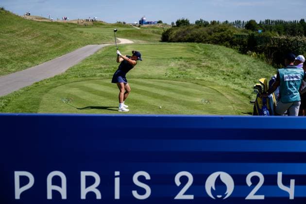 240810 Linn Grant of Sweden during the final round of the women s individual stroke play golf during day 15 of the Paris 2024 Olympic Games on August 10, 2024 in Paris Photo Petter Arvidson BILDBYRAN kod PA PA0868 golf olympic games olympics os ol olympiska spel olympiske leker paris 2024 paris os paris ol bbeng dam  Copyright: PETTERxARVIDSON BB240810PA025