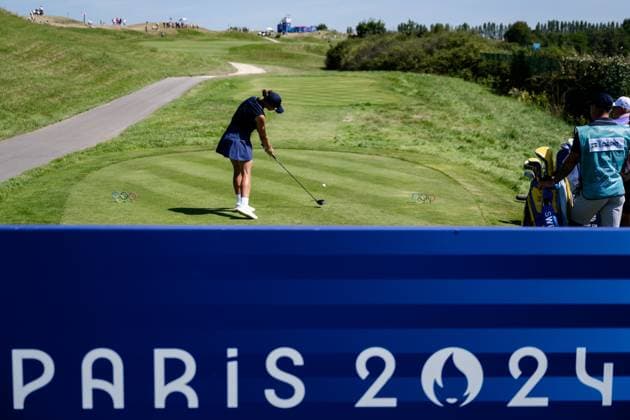 240810 Linn Grant of Sweden during the final round of the women s individual stroke play golf during day 15 of the Paris 2024 Olympic Games on August 10, 2024 in Paris Photo Petter Arvidson BILDBYRAN kod PA PA0868 golf olympic games olympics os ol olympiska spel olympiske leker paris 2024 paris os paris ol bbeng dam  Copyright: PETTERxARVIDSON BB240810PA038