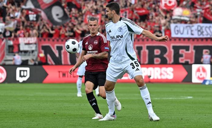 10 08 2024 Soccer Season 2024 2025 2 Soccer Bundesliga 02 Matchday 1 FC Nürnberg FCN Club FC Schalke 04 S04 Knappen Sportfoto Zink xwoxzix DFL regulations prohibit any use of photographs as image sequences and or quasi video only for editorial use Florian Pick 7, 1 FC Nürnberg FCN Marcin Kaminski 35, FC Schalke 04 S04