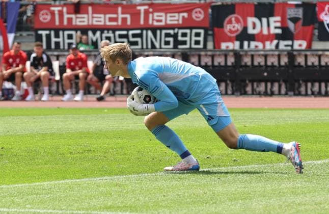 10 08 2024 Soccer Season 2024 2025 2 Soccer Bundesliga 02 Matchday 1 FC Nuremberg FCN Club FC Schalke 04 S04 Knappen Sportfoto Zink DaMa xdaxmax DFL regulations prohibit any use of photographs as image sequences and or quasi video only for editorial use Jan Reichert 1, 1 FC Nuremberg FCN