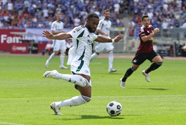 10 08 2024 Soccer Season 2024 2025 2 Soccer Bundesliga 02 Matchday 1 FC Nürnberg FCN Club FC Schalke 04 S04 Knappen Sportfoto Zink DaMa xdaxmax DFL regulations prohibit any use of photographs as image sequences and or quasi video only for editorial use Moussa Sylla 9, FC Schalke 04 S04