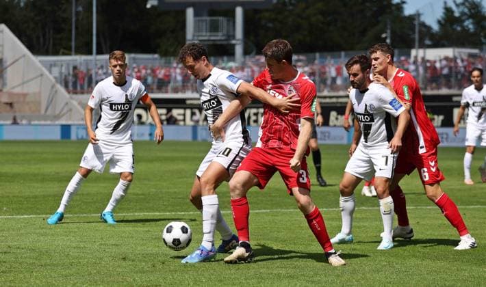 10 08 2024, Football, Men, 2 Bundesliga, Season 2024 2025, SV 07 Elversberg 1 FC Köln, Fisnik Asllani SV 07 Elversberg Dominique Heintz 1 FC Köln Elversberg Ursapharm Arena an der Kaiserlinde Saarland Germany EN Copyright: xSebastianxBachx