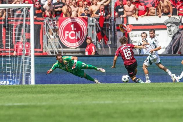10 08 2024, Football, Season 2024 2025, 2 Bundesliga, 2 Matchday, 1 FC Nürnberg FC Schalke 04, Rafael Lubach 1 FC Nürnberg scores the goal to make it 3 to 1 Nürnberg Max Morlock Stadion Bayern Germany xRHR PHOTO TRx Copyright: TimxRehbein RHR-FOTOx RHR-FOTO TR