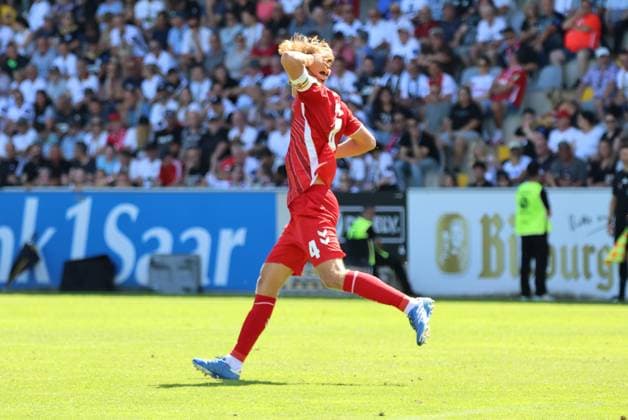 10 08 2024, Soccer, Men, 2 Bundesliga, Season 2024 2025, SV 07 Elversberg 1 FC Köln, Goal celebration to 2 2, Goalscorer Timo Huebers 1 FC Koeln Elversberg Ursapharm Arena an der Kaiserlinde Saarland Germany EN Copyright: xSebastianxBachx