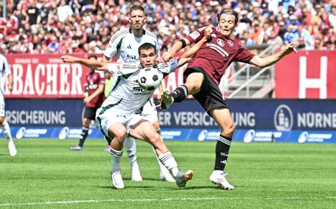 10 08 2024 Soccer Season 2024 2025 2 Soccer Bundesliga 02 Matchday 1 FC Nuremberg FCN Club FC Schalke 04 S04 Knappen Sportfoto Zink xwoxzix DFL regulations prohibit any use of photographs as image sequences and or quasi video only for editorial use Mehmet Can Aydin 23, FC Schalke 04 S04 Caspar Jander 20, 1 FC Nuremberg FCN