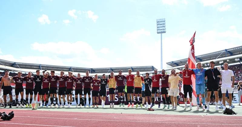 10 08 2024 Soccer Season 2024 2025 2 Soccer Bundesliga 02 Matchday 1 FC Nürnberg FCN Club FC Schalke 04 S04 Knappen Sportfoto Zink xwoxzix DFL regulations prohibit any use of photographs as image sequences and or quasi video only for editorial use Mannschaft Team FCN vor Clubfans Fans Fanblock nach Spielende Jubel Freude