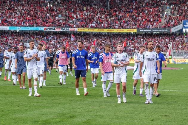 10 08 2024, Football, Season 2024 2025, 2 Bundesliga, 2 Matchday, 1 FC Nürnberg FC Schalke 04, f l Janik Bachmann FC Schalke 04 , Michael Langer FC Schalke 04 , Felipe Sanchez FC Schalke 04 , Derry John Murkin FC Schalke 04 , Kenan Karaman FC Schalke 04 Nuremberg Max Morlock Stadion Bayern Germany xRHR PHOTO TRx Copyright: TimxRehbein RHR-FOTOx RHR-FOTO TR