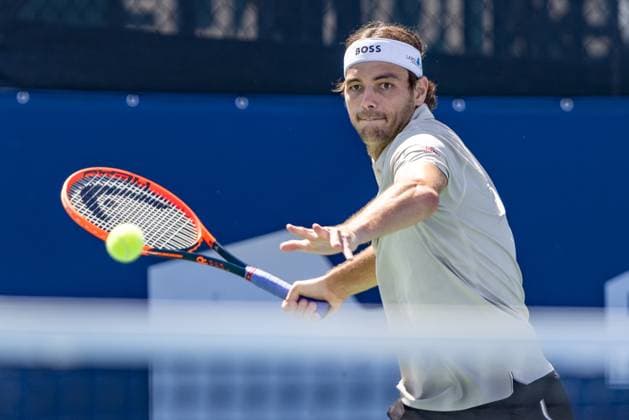 August 10, 2024, Montreal, Quebec, Canada: TAYLOR FRITZ from USA returning ball first set against Sebastian Korda from USA in second round of Canadian Open at IGA Stadium in Montreal, Quebec, Canada Montreal Canada - ZUMAl189 20240810_zsp_l189_001 Copyright: xYannickxLegarex