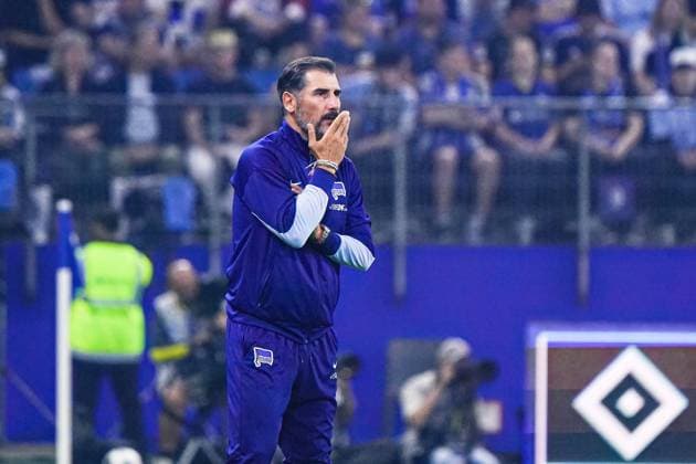 Christian Fiel Hertha BSC, Coach GER, Hamburger SV vs Hertha BSC, Football, 2 Bundesliga, Matchday 2, Season 2024 2025, 10 08 2024 DFL REGULATIONS PROHIBIT ANY USE OF PHOTOGRAPHS AS IMAGE SEQUENCES AND OR QUASI VIDEO GER, Hamburger SV vs Hertha BSC, Football, 2 Bundesliga, Matchday 2, Season 2024 2025, 10 08 2024 Hamburg Copyright: xEibner-Pressefoto MarcelxvonxFehrnx EP_MFN