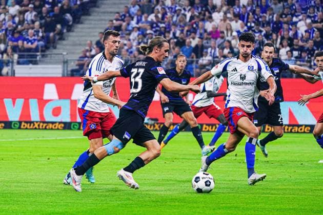 Goal shot Goal chance Michal Karbownik Hertha BSC, 33 GER, Hamburger SV vs Hertha BSC, Football, 2 Bundesliga, Matchday 2, Season 2024 2025, 10 08 2024 DFL REGULATIONS PROHIBIT ANY USE OF PHOTOGRAPHS AS IMAGE SEQUENCES AND OR QUASI VIDEO GER, Hamburger SV vs Hertha BSC, Football, 2 Bundesliga, Matchday 2, Season 2024 2025, 10 08 2024 Hamburg Copyright: xEibner-Pressefoto MarcelxvonxFehrnx EP_MFN