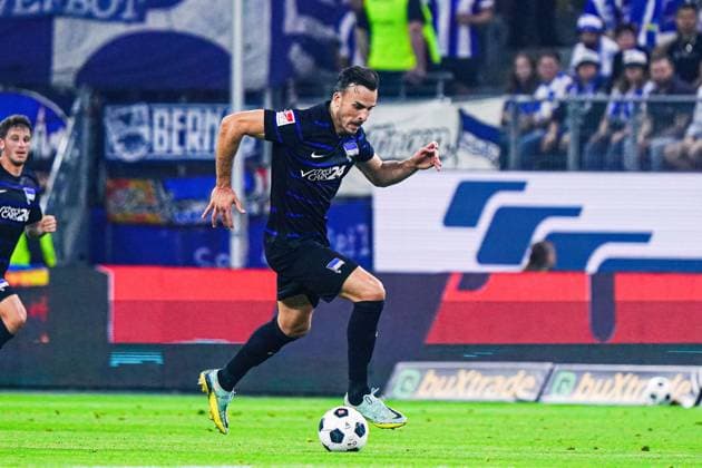 Haris Tabakovic Hertha BSC, 25 GER, Hamburger SV vs Hertha BSC, Football, 2 Bundesliga, Matchday 2, Season 2024 2025, 10 08 2024 DFL REGULATIONS PROHIBIT ANY USE OF PHOTOGRAPHS AS IMAGE SEQUENCES AND OR QUASI VIDEO GER, Hamburger SV vs Hertha BSC, Football, 2 Bundesliga, Matchday 2, Season 2024 2025, 10 08 2024 Hamburg Copyright: xEibner-Pressefoto MarcelxvonxFehrnx EP_MFN