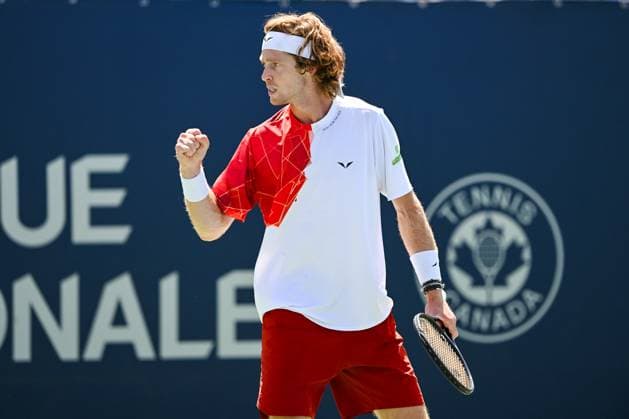 MONTREAL, QC - AUGUST 10: Andrey Rublev reacts after scoring a point during a third round match at ATP, Tennis Herren National Bank Open on August 10, 2024 at IGA Stadium in Montreal, QC (Photo by David Kirouac Icon Sportswire) TENNIS: AUG 10 National Bank Open EDITORIAL USE ONLY Icon240810053