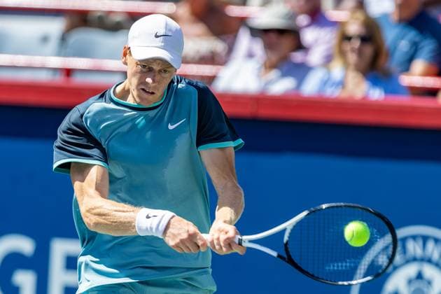 August 10, 2024, Montreal, Quebec, Canada: JANNIK SINNER from Italia backhand shot in second set against Alejandro Tabilo from Chile in third round of Canadian Open at IGA Stadium in Montreal, Quebec, Canada Montreal Canada - ZUMAl189 20240810_zsp_l189_026 Copyright: xYannickxLegarex