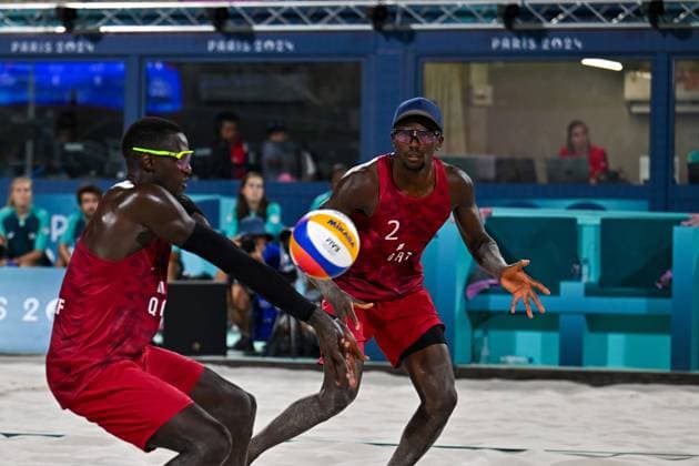 Olympic Games Beach Volleyball Paris 10 08 2024 Beach Volleyball, match for 3rd place, QAT NOR Cherif Younousse in reception, 2 Ahmed Tijan, Copyright: xBEAUTIFULxSPORTS TomxBlochx
