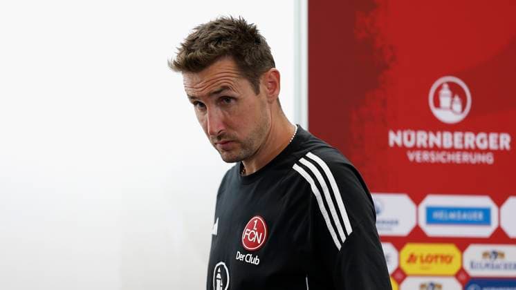 Coach Miroslav Klose 1 FC Nuernberg at the PK 10 08 2024, Soccer, 2 Bundesliga, 2 Matchday, 1 FC Nuernberg FC Schalke 04, GER, Nuernberg, Max Morlock Stadion, DFL REGULATIONS PROHIBIT ANY USE OF PHOTOGRAPHS AS IMAGE SEQUENCES AND OR QUASI VIDEO Copyright: HMBxMedia xHeikoxBecker