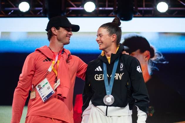 HENSELEIT Esther Germany celebrates 2nd place and silver, Golf Women, FRA, Olympic Games Paris 2024, Celebration at the German House, 10 08 2024 FRA, Olympic Games Paris 2024, Celebration at the German House, 10 08 2024 Paris Copyright: xEibner-Pressefoto Memmlerx EP_MMR