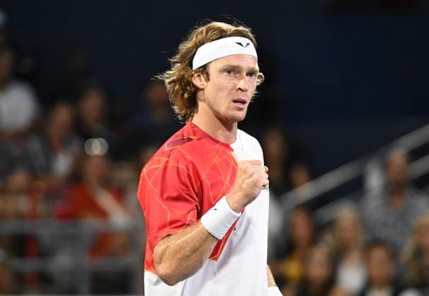 August 10, 2024, Montreal, Pq, Canada: Andrey Rublev of Russia reacts during his quarter-final match against Jannik Sinner of Italy at the National Bank Open tennis tournament in Montreal, Saturday, August 10, 2024. Andrey Rublev, Jannik Sinner,  - ZUMAc35_ 20240810_zaf_c35_266 Copyright: xGrahamxHughesx