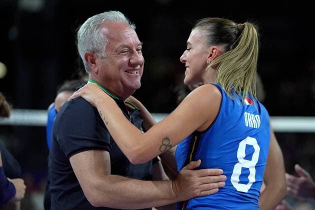 Italy s head coach Julio Velasco Italy s Alessio Orro celebrates as they win gold medal during Women s Volleyball Final match between Italy and United States at the 2024 Summer Olympics, Sunday, August 11, 2024 in Paris, France.  Copyright: xSpada LaPressex