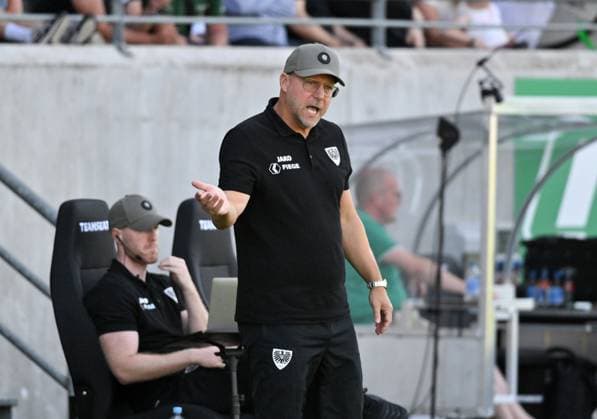 Coach Sascha Hildmann Preußen Münster 11 08 2024, Football 2 Bundesliga, 2 Matchday, Season 2024 2025 Preußen Münster Hannover 96 Muenster Preussenstadion Nordrhein Westfalen Germany Team2