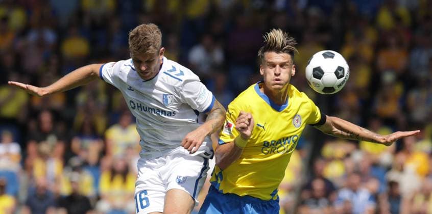 m16 , Levente Szabo Eintracht Braunschweig Football, Men, Season 2024 2025 2 BL, Eintracht Stadion, Eintracht Braunschweig vs 1 FC Magdeburg DFL REGULATIONS PROHIBIT ANY USE OF PHOTOGRAPHS AS IMAGE SEQUENCES AND OR QUASI VIDEO