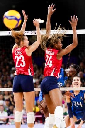 OLYMPICS - Olympic Summer Games 2024 PARIS,FRANCE,11.AUG.24 - OLYMPICS, VOLLEYBALL - Olympic Summer Games Paris 2024, women, final, USA vs Italy. Image shows Paola Ogechi Egonu (ITA).  GEPAxpictures xPatrickxSteiner