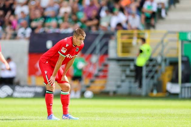 Nicolo Tresoldi Hannover 96 looks disappointed, 2 Bundesliga, Preußen Münster vs Hannover 96, Preußenstadion, 11 08 2024, Münster, Germany