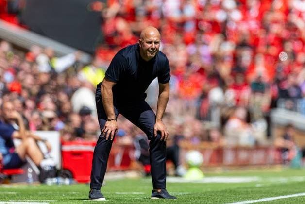 Football - Pre-season Friendly - Liverpool FC v Sevilla FC LIVERPOOL, ENGLAND - Sunday, August 11, 2024: Liverpool s head coach Arne Slot during a pre-season friendly match between Liverpool FC and Sevilla FC at Anfield. (Photo by David Rawcliffe Propaganda) LIVERPOOL Anfield MERSEYSIDE ENGLAND  Copyright: xDavidxRawcliffex P2024-08-11-Liverpool_Sevilla-43