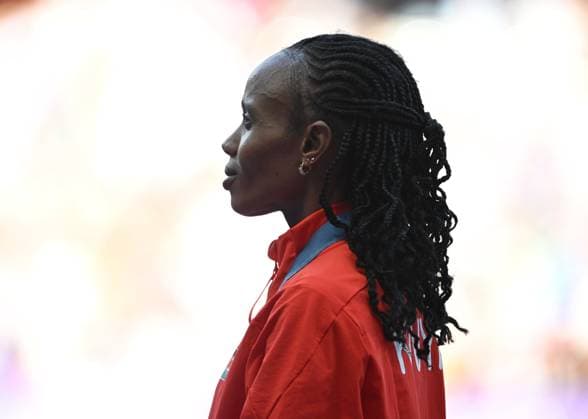 10th August 2024; Paris Olympic Games, Olympische Spiele, Olympia, OS Stade de France, Paris, France, Day 15; Athletics, Womens 10,000m medal ceremony, CHEBET Beatrice of Kenya receives her gold medal  ActionPlus12680441 SimonxWest