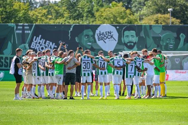 11 08 2024, Soccer, 2 Bundesliga, 2 Matchday Season 2024 2025, Preußen Münster Hannover 96, Spielerkreiss Preußen Münster, xRHR FOTO TKx Copyright: RHR-FOTOx RHR-FOTO TK