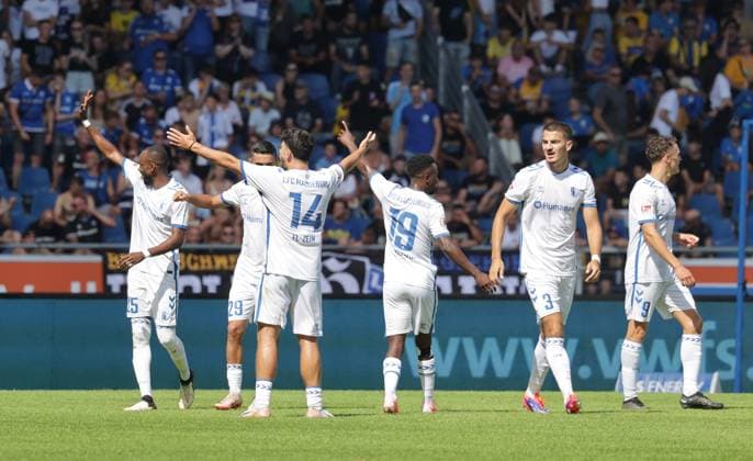 Goal celebration 0 3 Silas Gnaka 1 FC Magdeburg Football, Men, Season 2024 2025 2 BL, Eintracht Stadion, Eintracht Braunschweig vs 1 FC Magdeburg, 1 3 DFL REGULATIONS PROHIBIT ANY USE OF PHOTOGRAPHS AS IMAGE SEQUENCES AND OR QUASI VIDEO