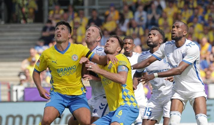 Views Ermin Bicakcic Eintracht Braunschweig , Jannis Nikolaou Eintracht Braunschweig Football, Men, Season 2024 2025 2 BL, Eintracht Stadion, Eintracht Braunschweig vs 1 FC Magdeburg, 1 3 DFL REGULATIONS PROHIBIT ANY USE OF PHOTOGRAPHS AS IMAGE SEQUENCES AND OR QUASI VIDEO