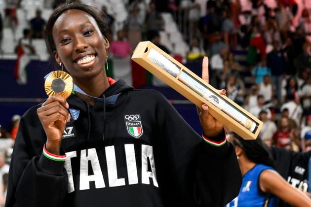 Paola Ogechi Egonu of Italy celebrates at the end of the Volleyball gold medal match between United States of America and Italy of the Paris 2024 Olympic Games, Olympische Spiele, Olympia, OS at Arena Paris Sud 1 in Paris (France), August 11, 2024. Italy defeated United States 3-0 and won the gold medal.