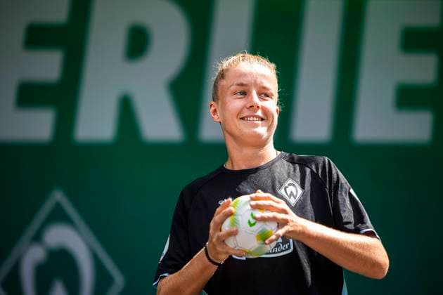 Football, Michelle Ulbrich moves from Werder Bremen to FC Bayern Munich on loan, archive pictures