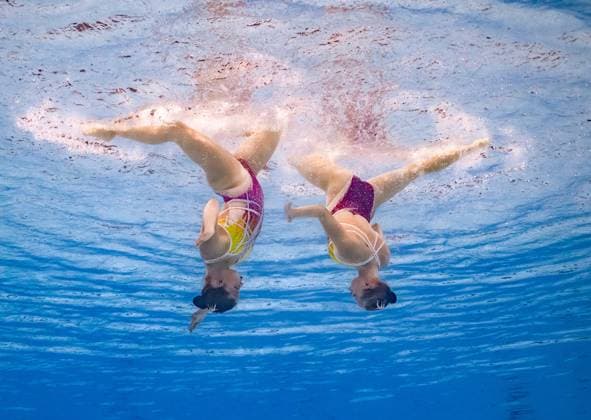 Sport Themen der Woche KW32 (240811) -- SAINT-DENIS, Aug. 11, 2024 -- Audrey Lamothe Jacqueline Simoneau of Canada compete during the duet free routine of artistic swimming at the Paris 2024 Olympic Games, Olympische Spiele, Olympia, OS in Saint-Denis, France, Aug. 10, 2024. ) (PARIS2024) FRANCE-SAINT-DENIS-OLY-ARTISTIC SWIMMING XiaxYifang 
