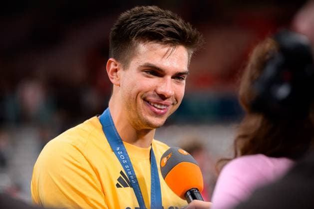Paris, Frankreich: Handball Olympia Herren - Finale - Deutschland - Dänemark Renars Uscins (Deutschland) im ZDF Interview Lille Stade Pierre Mauroy Frankreich *** Paris, France Handball Olympic Mens Final Germany Denmark Renars Uscins Germany on ZDF Interview Lille Stade Pierre Mauroy France