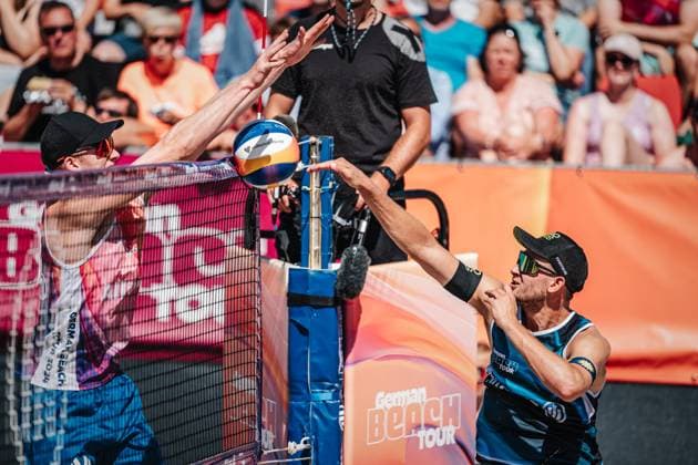 Beach volleyball men Allianz German Beach Tour 2024 Tourstop Kühlungsborn 11 08 2024 v l Philipp Huster against Benedikt Sagstetter Kühlungsborn beach at the pier Mecklenburg Western Pomerania Germany