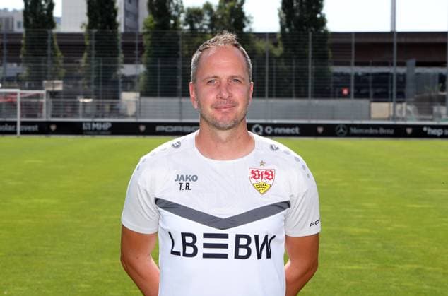 12 08 24 U19 VfB Stuttgart photo session season 2024 2025 Germany, Stuttgart, 12 08 2024, Football, U19 DFB Youth League, U19 VfB Stuttgart photo session season 2024 2025 Tobias Rathgeb Co Coach