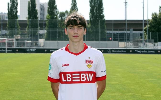 12 08 24 U19 VfB Stuttgart photo session season 2024 2025 Germany, Stuttgart, 12 08 2024, Football, U19 DFB Youth League, U19 VfB Stuttgart photo session season 2024 2025 Efe Korkut