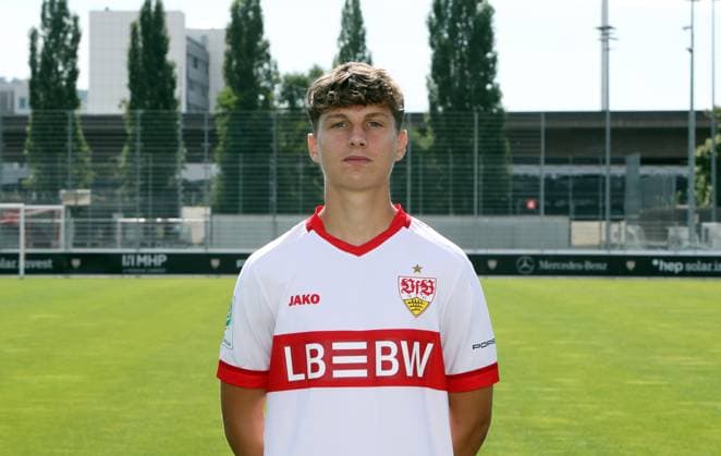 12 08 24 U19 VfB Stuttgart photo session season 2024 2025 Germany, Stuttgart, 12 08 2024, Football, U19 DFB Youth League, U19 VfB Stuttgart photo session season 2024 2025 Karl Kempf