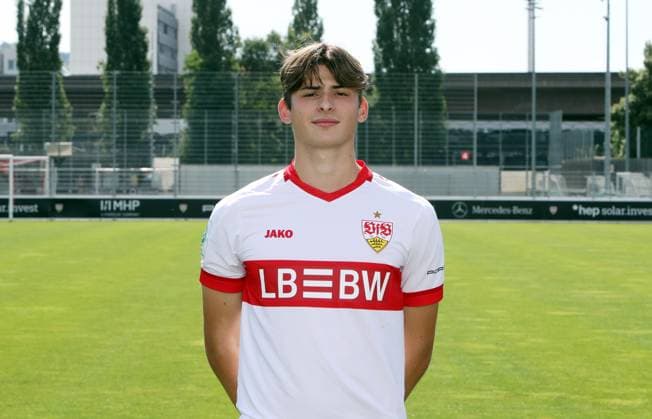 12 08 24 U19 VfB Stuttgart photo session season 2024 2025 Germany, Stuttgart, 12 08 2024, Football, U19 DFB Youth League, U19 VfB Stuttgart photo session season 2024 2025 Matthaios Tsigkas