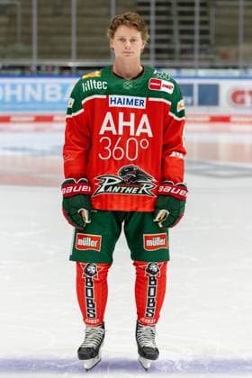 Kristian Blumenschein 8 Augsburger Panther , team and portrait pictures, Augsburger Panther, season 2024 2025, ice hockey, Penny DEL, 12 08 2024 Augsburg Bavaria Germany Copyright: xkolbert-press ChristianxKolbertx