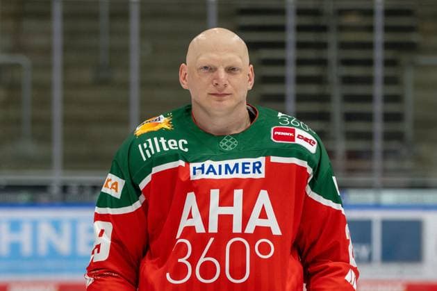 Denis Reul 29 Augsburger Panther , team and portrait pictures, Augsburger Panther, season 2024 2025, ice hockey, Penny DEL, 12 08 2024 Augsburg Bavaria Germany Copyright: xkolbert-press ChristianxKolbertx