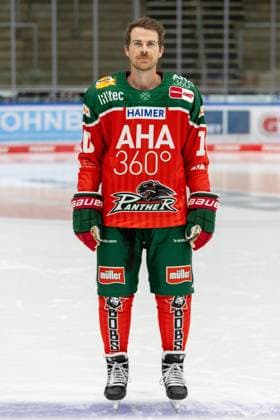 Chris Collins 10 Augsburger Panther , Team and portrait pictures, Augsburger Panther, Season 2024 2025, Ice Hockey, Penny DEL, 12 08 2024 Augsburg Bavaria Germany Copyright: xkolbert-press ChristianxKolbertx
